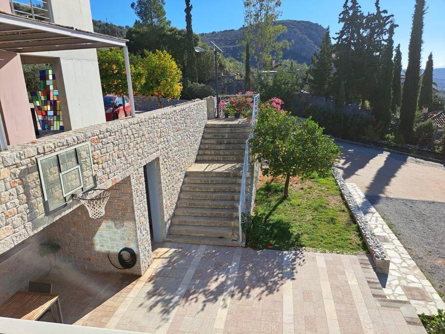 Nafplio, Hill With An Amazing View Apartment Bagian luar foto