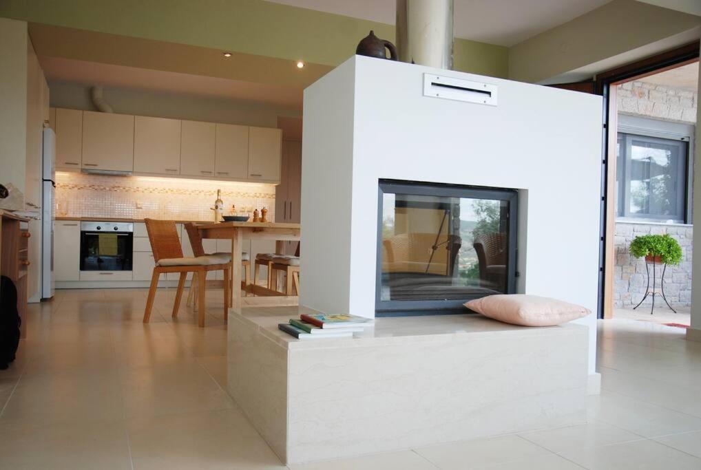 Nafplio, Hill With An Amazing View Apartment Bagian luar foto