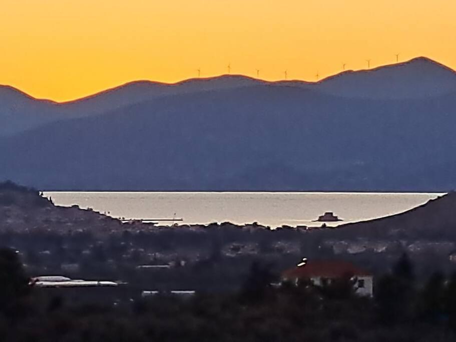 Nafplio, Hill With An Amazing View Apartment Bagian luar foto